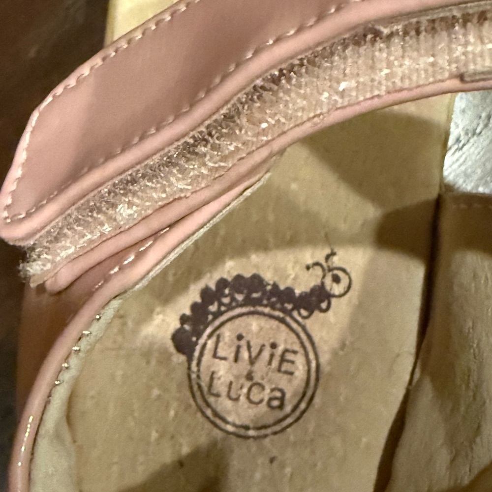 Livie & Luca pink Sandals